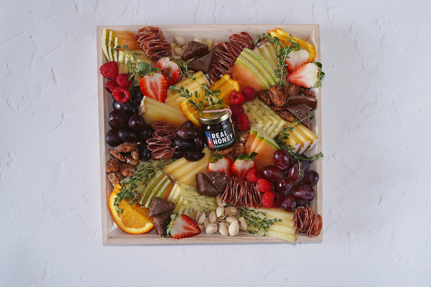 Medium Arrangement